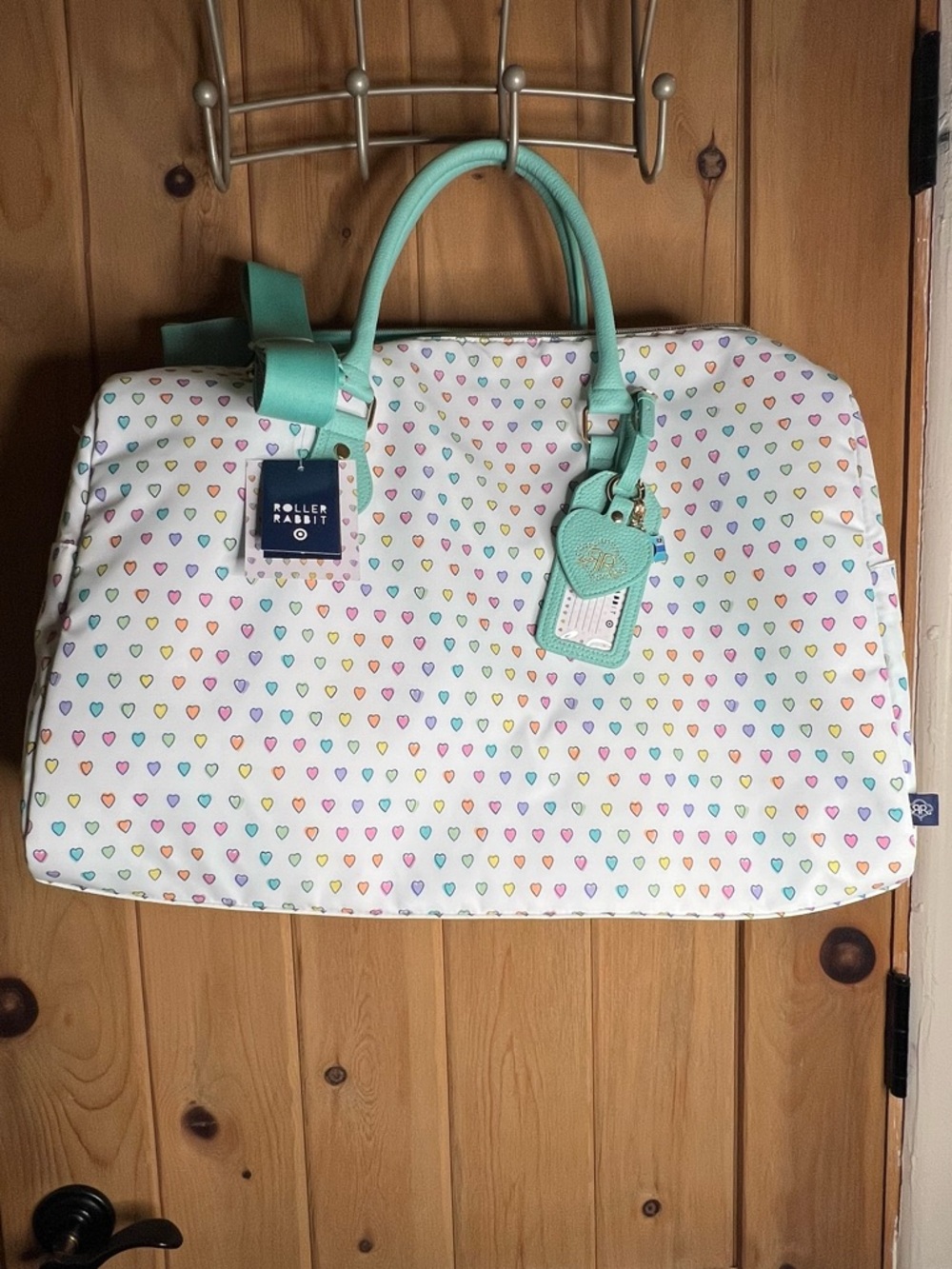 Disco Hearts Wave Softside
Duffel Bag White/Teal - Roller
Rabbit x Target NWT